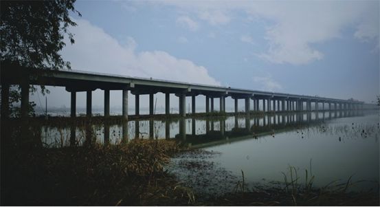 Hangzhou-Ruili Expressway Yueyang-Changde Section