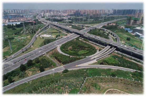 The Reconstruction and Expansion of Zhengzhou-Airport Expressway (2016)